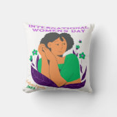 女性の国際的日をパーソナライズする装飾用クッション クッション (正面)