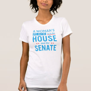 女性の場所は家および上院にあります Tシャツ