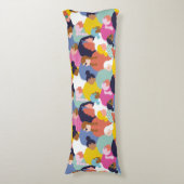 女性の多様性 – さまざまな人種の女性 ボディピロー (正面縦)