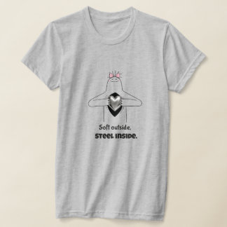 女性の強さ エンパワーメント 引用符 | 女性らしさの強さ Tシャツ