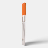 女性の手が目覚まし時計のスヌーズボタンを押す Case-Mate iPhoneケース (裏面 / 右)