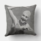 女性の振ること クッション (裏面)