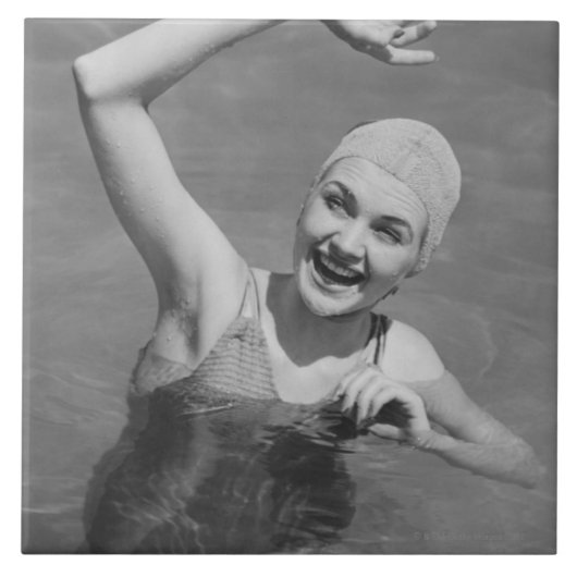 女性の振ること タイル (正面)