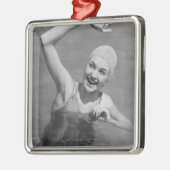 女性の振ること メタルオーナメント (左)