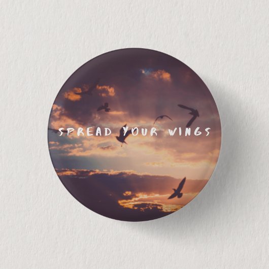 女性の日 缶バッジ (正面)