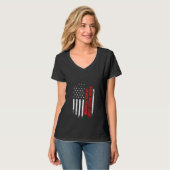 女性の未亡人メーカーハート攻撃生存者アメリカ Tシャツ (正面フル)