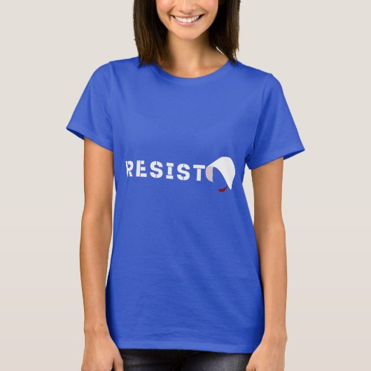 ✊女性の権利に対するRESIST:力強い声明 Tシャツ (正面)