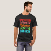 女性の権利フェミニストを促進するフェミ誇りを持ったニズム Tシャツ (正面フル)