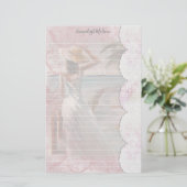 女性の海の景色の偽レースの裏地付き 便箋 (スタンド正面)