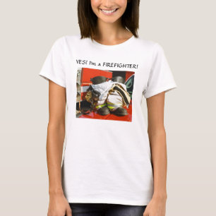 女性の消防士のTシャツ Tシャツ
