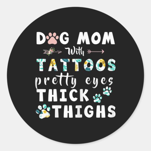 女性の犬のママとタトゥーの目かわいらし&amp；ゴシック ラウンドシール (正面)
