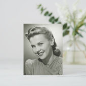 女性の笑顔2 ポストカード (スタンド正面)