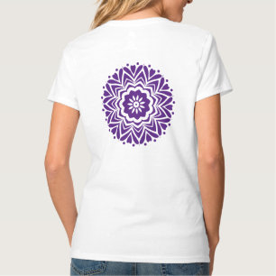女性の紫のパタかわいらしーン Tシャツ