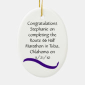 女性の紫色の半分のマラソン選手のオーナメント セラミックオーナメント (裏面)