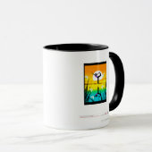 女性の練習のヨガの側面のプロフィール マグカップ (正面右)