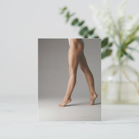 女性の脚 ポストカード (スタンド正面)