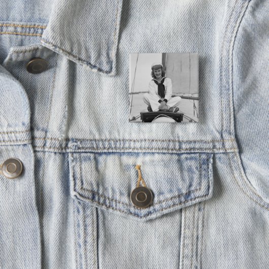 女性の船員 缶バッジ (インサイチュ)