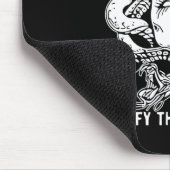 女性の視線が家父長制を軽くする マウスパッド (コーナー)