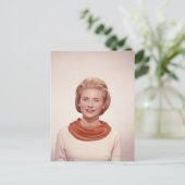 女性の身に着けているスカーフ ポストカード (スタンド正面)