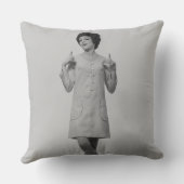 女性の身振りで示すこと クッション (裏面)