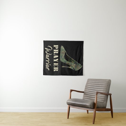 女性の迷彩柄ヒール祈りの言葉戦士の信仰クリスチャン タペストリー (インサイチュ(横))