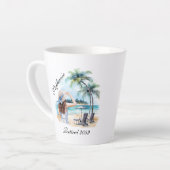 女性の退職ビーチをテーマにした水彩画 カフェラテマグ (左アングル)