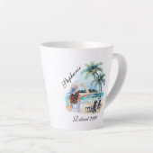 女性の退職ビーチをテーマにした水彩画 カフェラテマグ (右アングル)