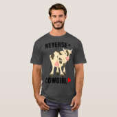 女性の逆女性のカーボーイおもしろいT sのための女性大人 Tシャツ (正面フル)