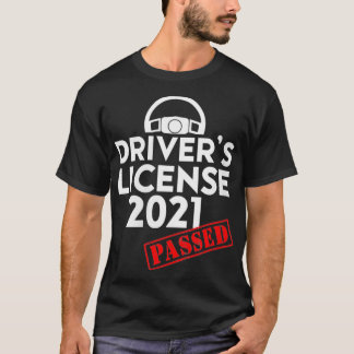 女性の運転免許証2021最初のギフト渡し Tシャツ