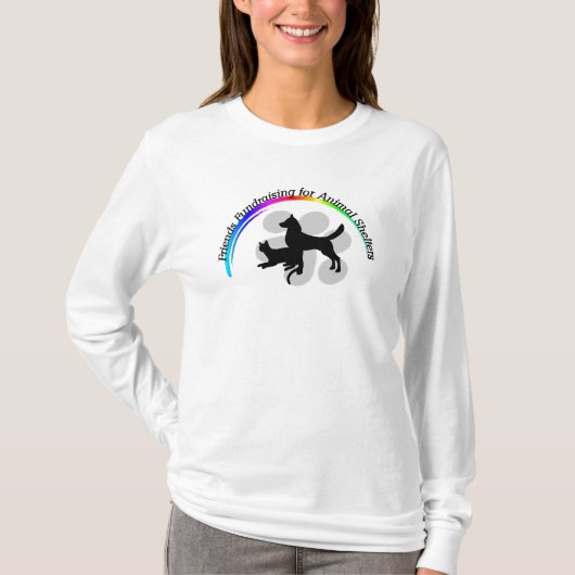 女性の長袖のワイシャツ Tシャツ (正面)