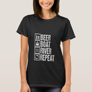 女性の面白い飲み屋さん 川ヨットでビールを飲む B Tシャツ