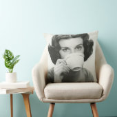 女性の飲むこと クッション (椅子)