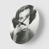 女性の飲むこと ラウンド壁時計 (傾斜)