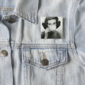 女性の飲むこと 缶バッジ (インサイチュ)