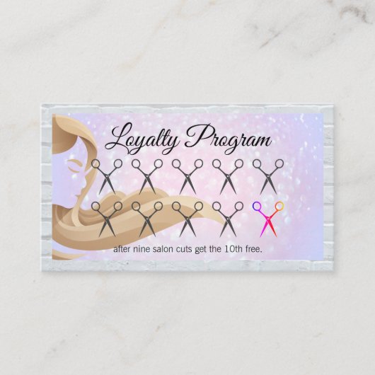 女性の髪 |ハサミのパンチカード |レンガの壁 ロイヤリティカード (正面)