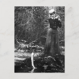 女性の魚釣り ポストカード