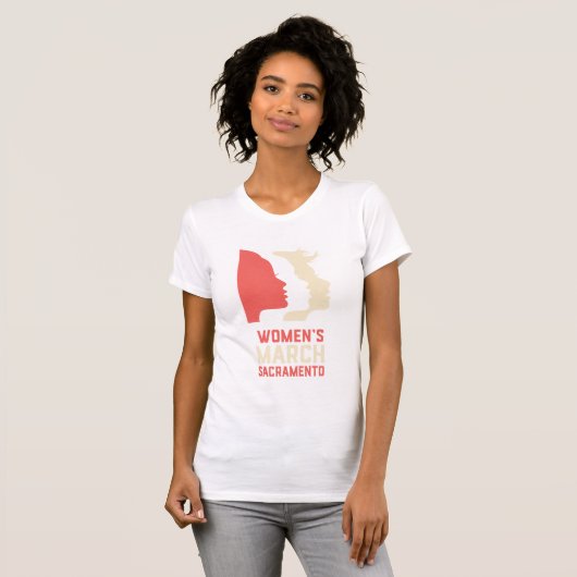 女性の3月のサクラメントによって合われる女性のTシャツ Tシャツ (正面フル)