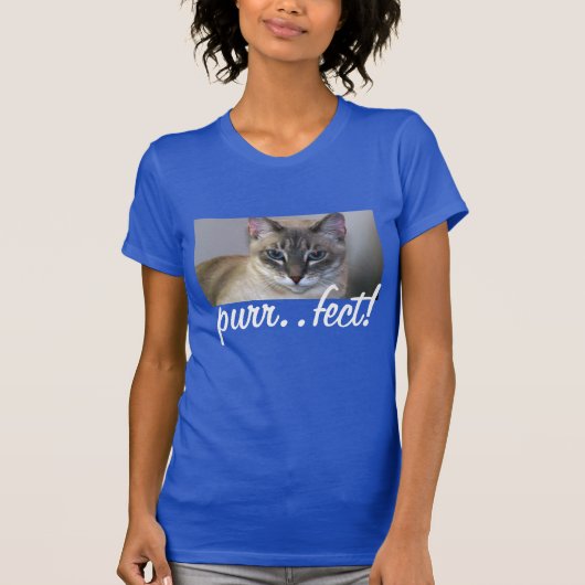 女性の"子猫"のティー Tシャツ (正面)