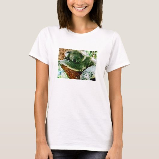 女性のBELLA花のサークルトップ – 眠っているコアラ Tシャツ (正面)
