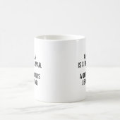 女性はやめ通常に不機嫌のコーヒーマグである コーヒーマグカップ (中央)