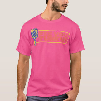 女性はオペラ歌手の音楽Fをチューニングクラシカルするのを見る Tシャツ