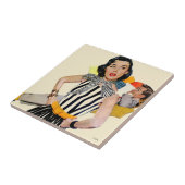 女性は侮辱された タイル (側面)