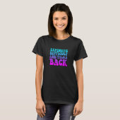 女性は高価で難しい母親を話し合う Tシャツ (正面フル)