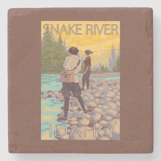 女性は魚釣り-スネーク川、アイダホ--を飛ばします ストーンコースター (正面)