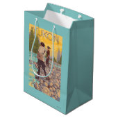 女性は魚釣り-ユーコン準州、アラスカ--を飛ばします ミディアムペーパーバッグ (裏面アングル)