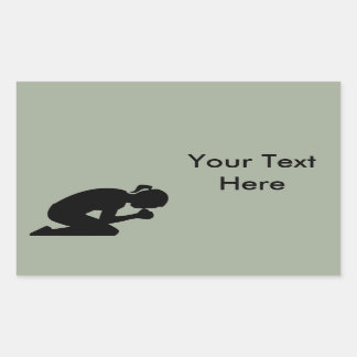 女性ひざまずく祈りの言葉。絶え祈ずに 長方形シール