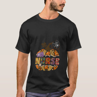 女性またはナース聴診器看護ハロウィンポンプ Tシャツ