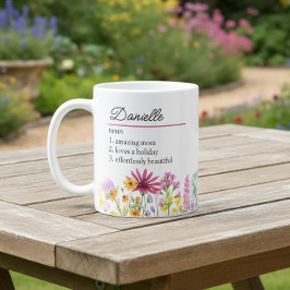 女性らしい野の花のボーダー付き名前の定義 コーヒーマグカップ