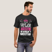 女性を理解できないのはテイラーだ Tシャツ (正面フル)