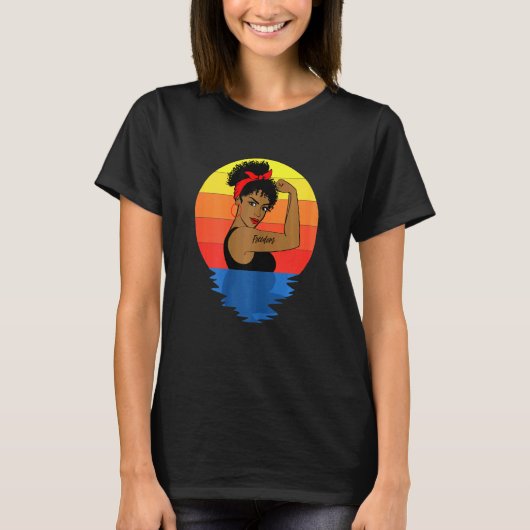 女性カーリーブラック女王アフロ・アフリカ・アメリカ人 Tシャツ (正面)